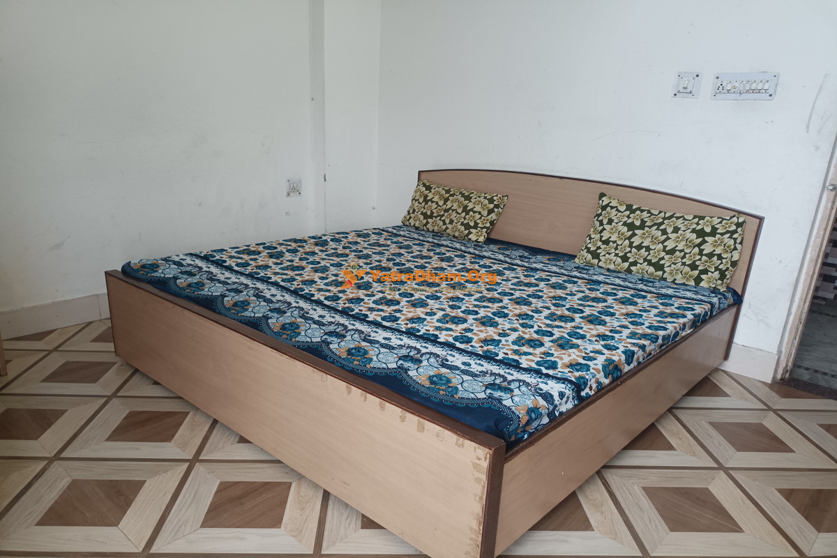 Shri Vrinda Dham Vrindavan 2 Bed Room