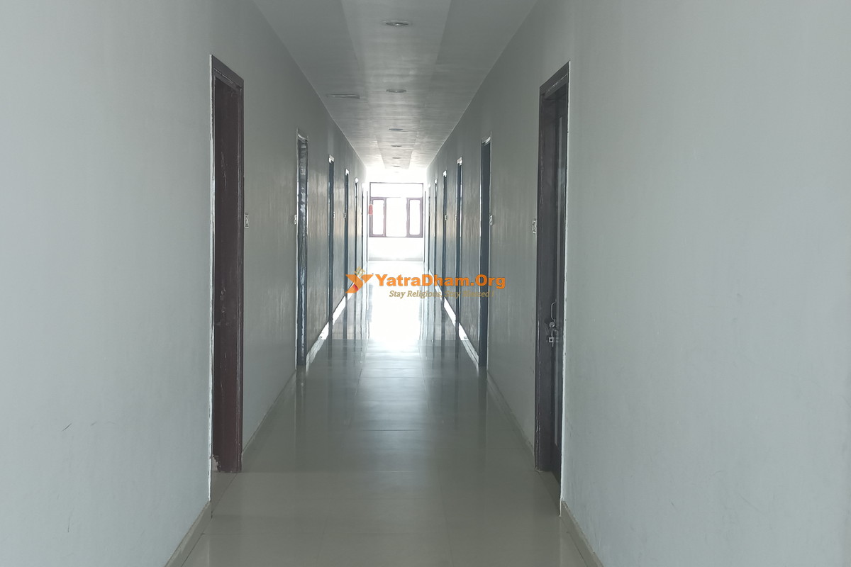 Lala Badri Prasad Seva Sadan Vrindavan Lobby