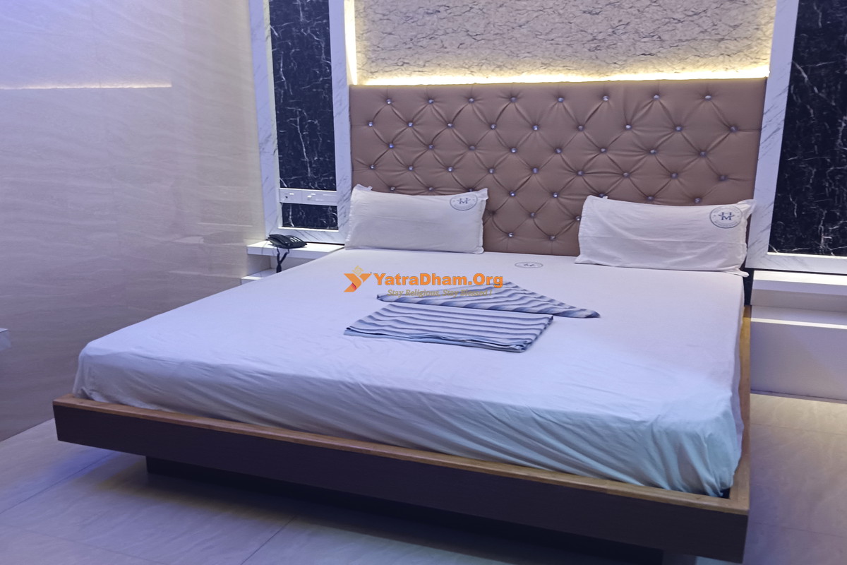 Rameshwaram Hotel Visakan 2 Bed Room