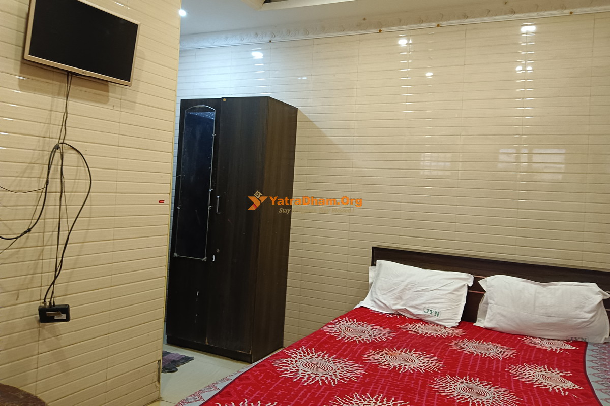 Shri Jangamwadi Math Yatri Nivas Rameshwaram 2 Bed Room View