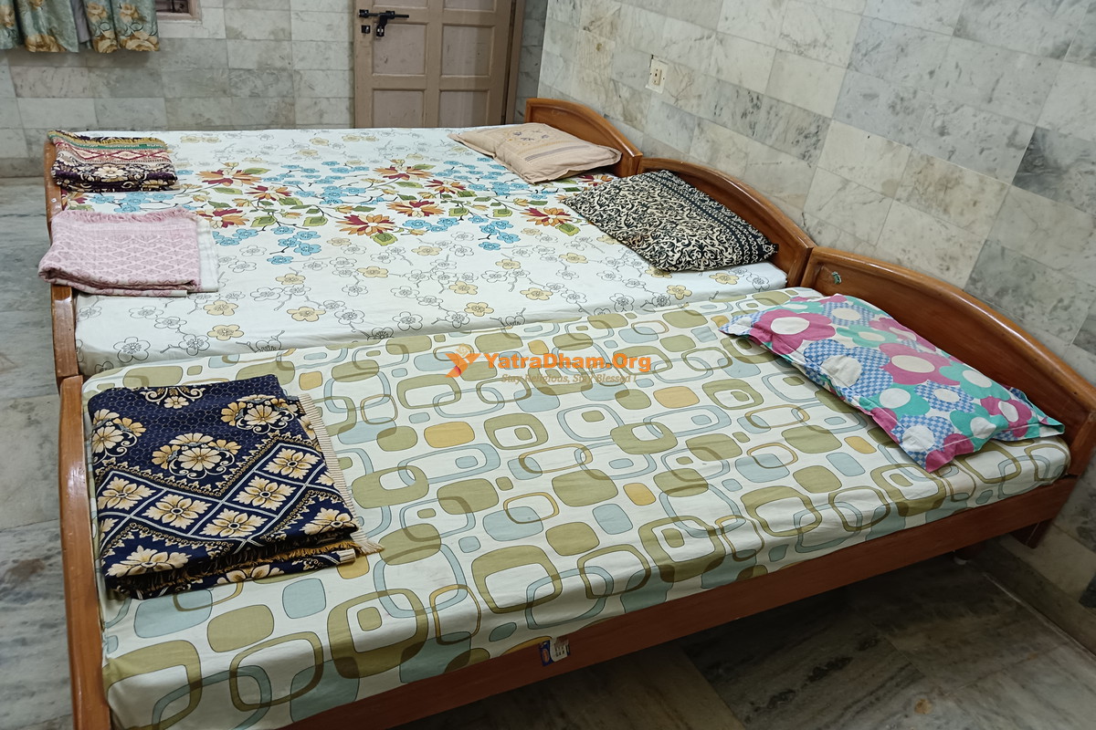 Rameshwaram Mahaprabhuji Bethak Lakshman Kund 3 Bed Room