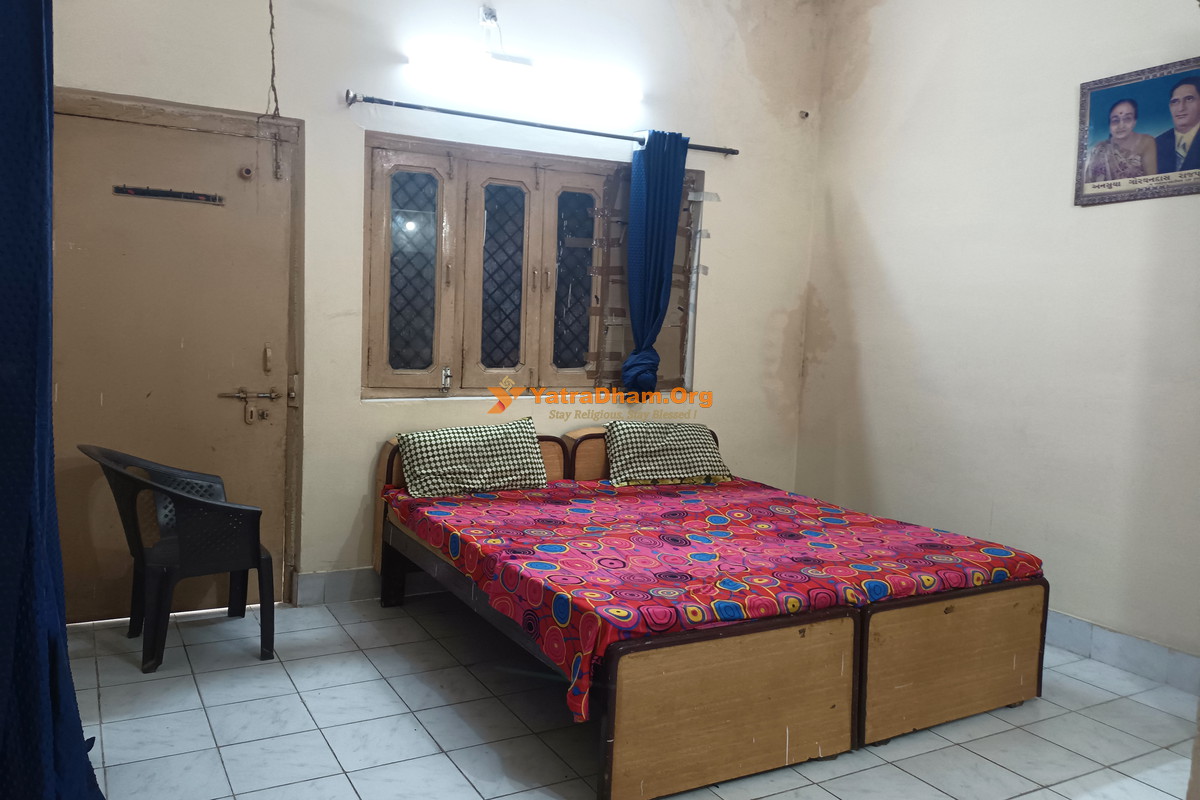 Navneet Atithi Gruh Mathura 2 Bed Room