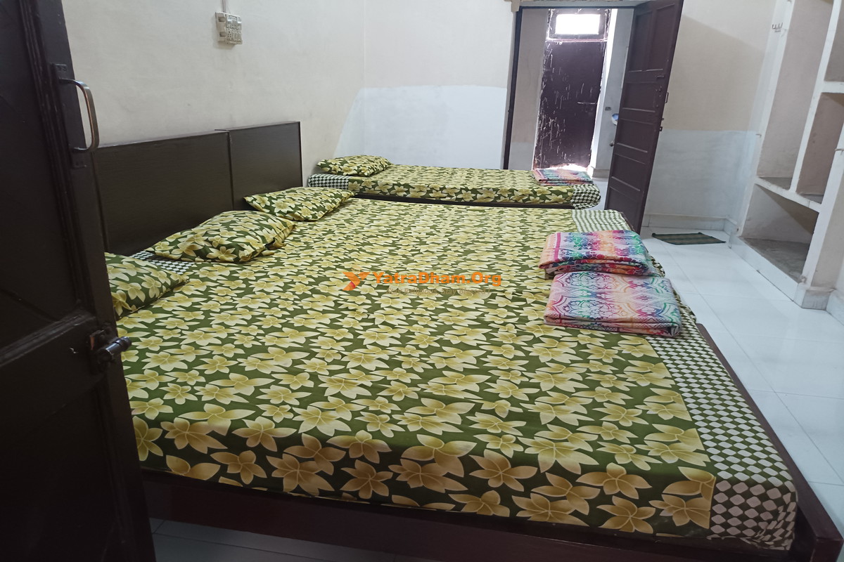 Navneet Atithi Gruh Mathura 4 Bed Room