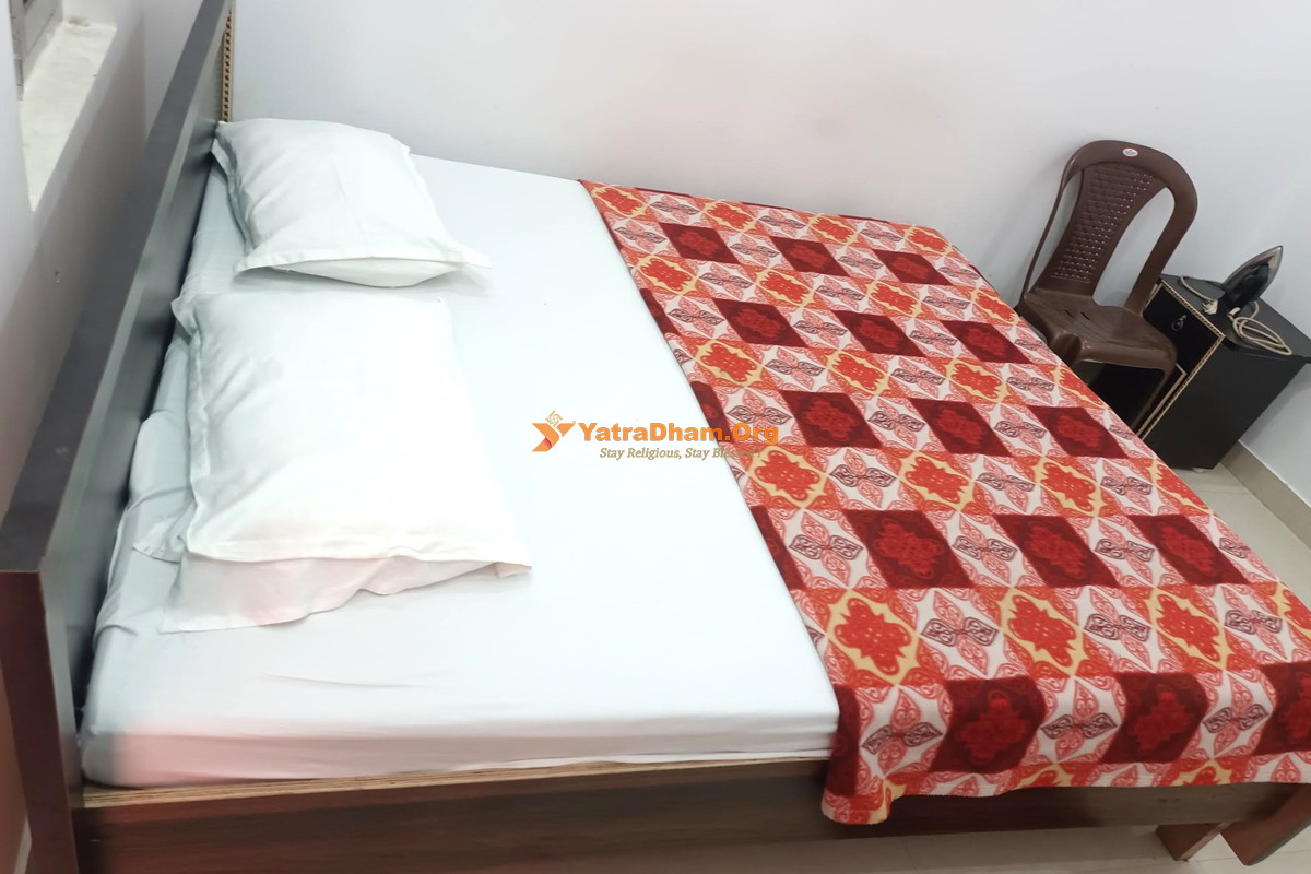 Ayodhya Maa Kaushalya Guest House 2 Bed Room