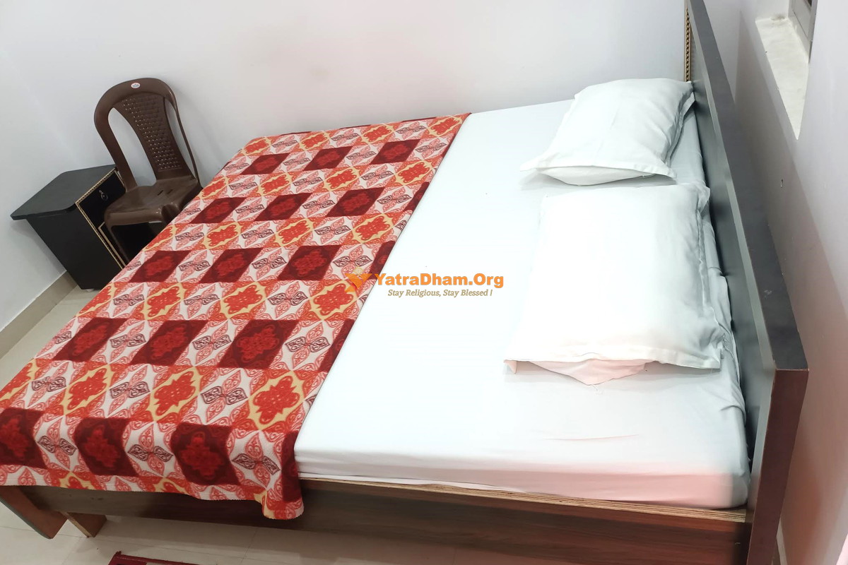 Ayodhya Maa Kaushalya Guest House 2 Bed Room