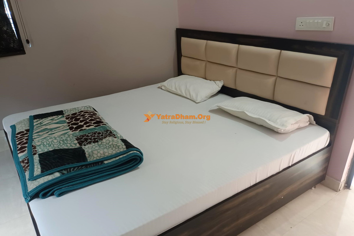 Swami Narayan Athihi Bhavan Ayodhya  2 Bed Room