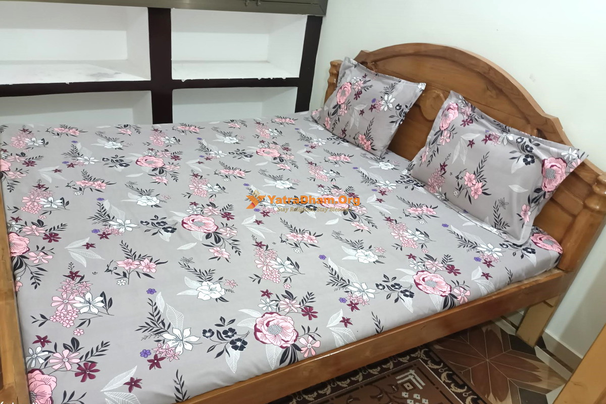 Sudama Dham Homestay Ayodhya 2 Bed Room