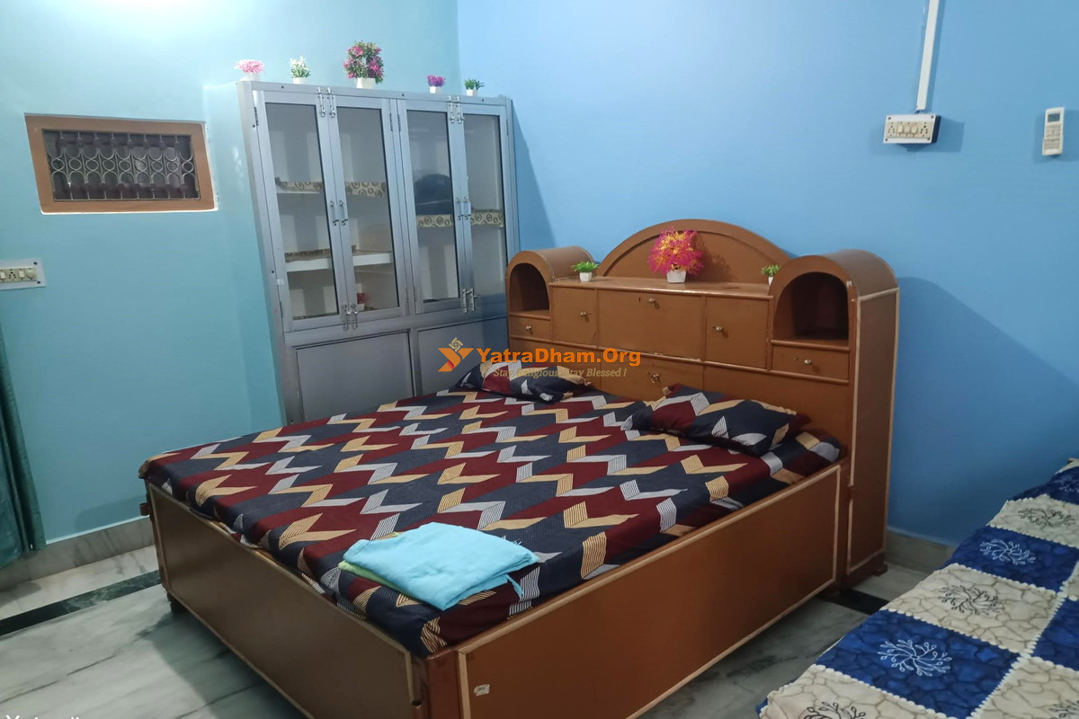 Shyam Homestay Ayodhya Room View