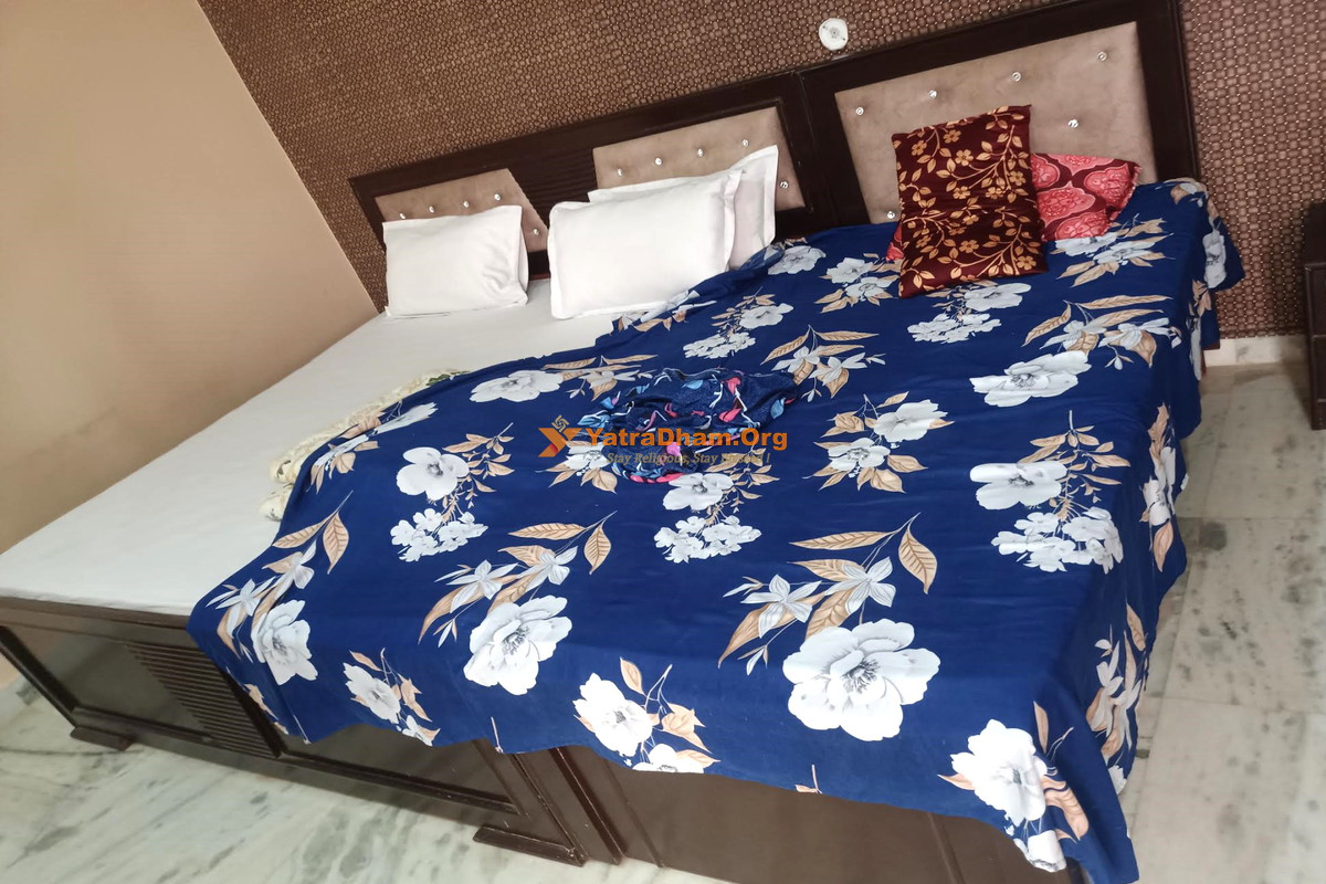 Kayastha Home Stay Ayodhya Room View