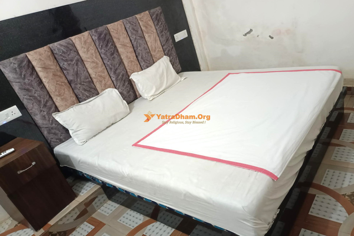 Vasudev Palace Ayodhya 2 Bed Room