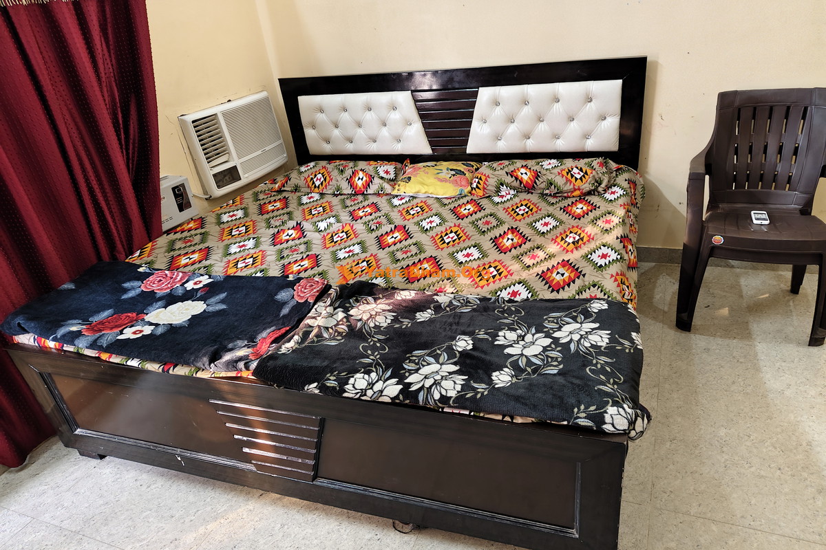 Shree Sita Ram Paying Guest House Ayodhya Room