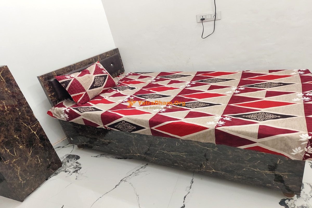 Ram Tilak Guest House Ayodhya Room