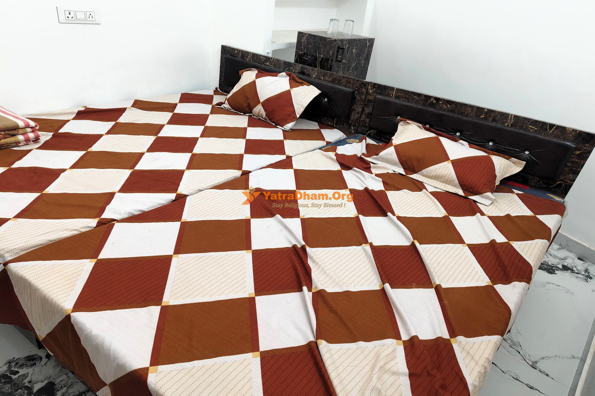 Ram Tilak Guest House Ayodhya Room