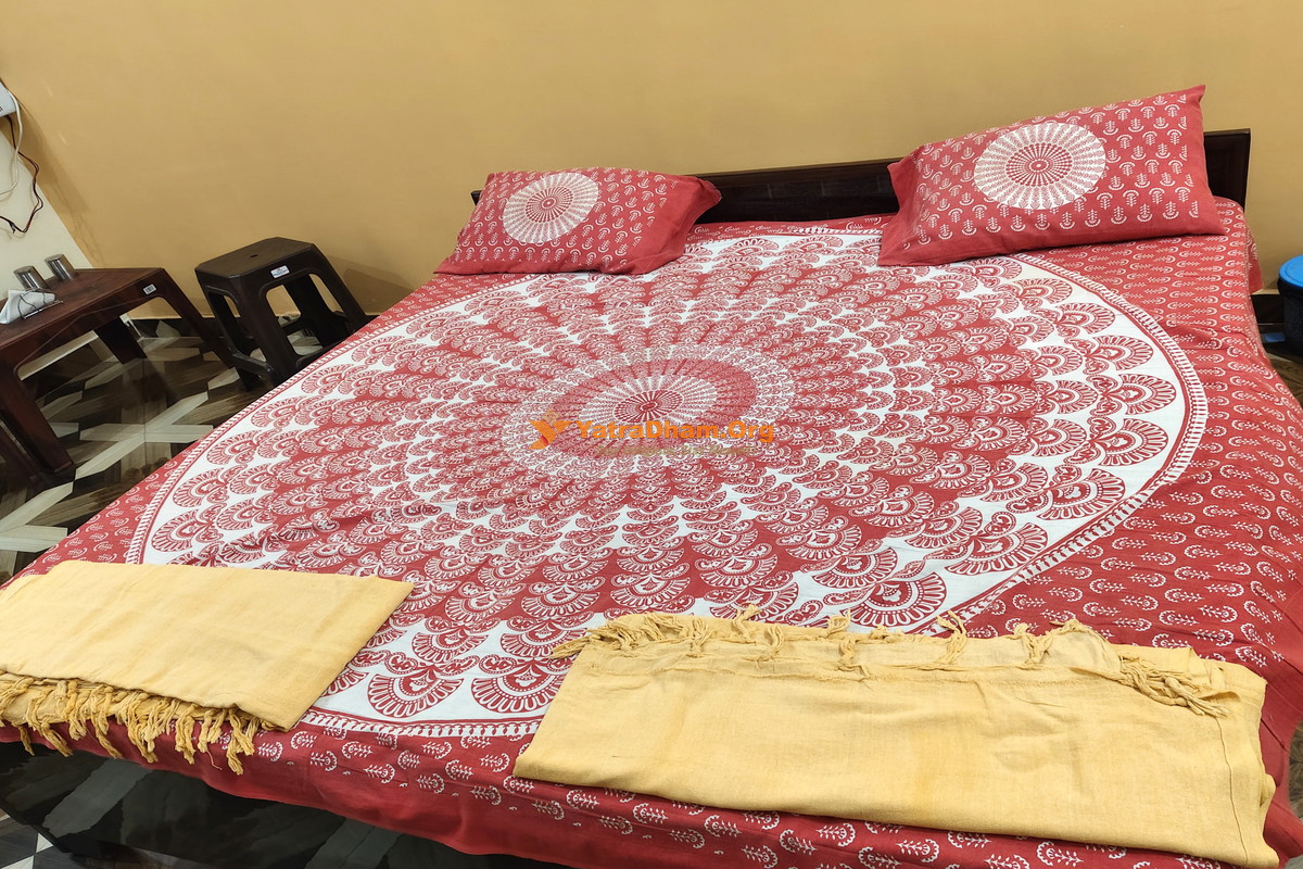 Badi Devkali Home Stay Ayodhya 2 Bed Room View