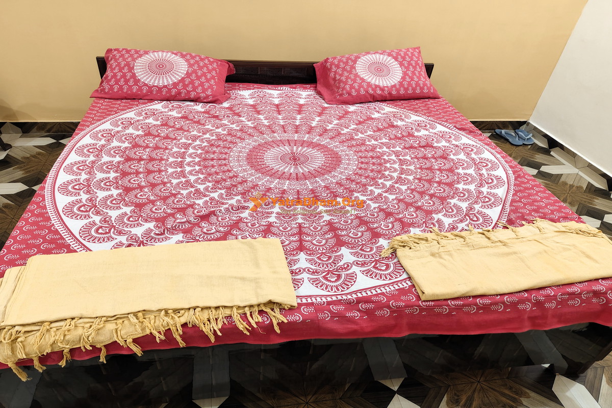 Badi Devkali Home Stay Ayodhya 2 Bed Room View