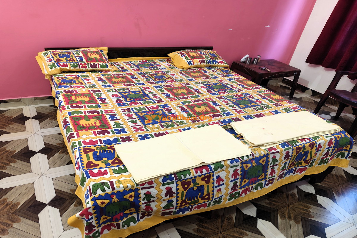 Badi Devkali Home Stay Ayodhya 2 Bed Room View