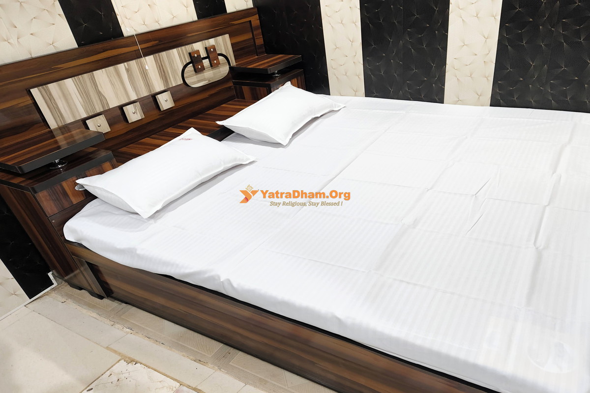 Ayodhya Dev Atithi Homestay 2 Bed Room View