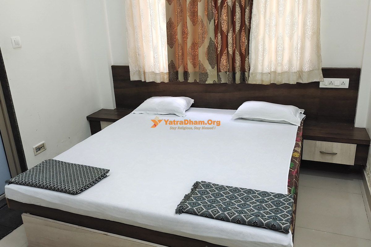 Makpat Jain Gurjar Samaj Bhawan Kutch Bhuj 2 Bed Room