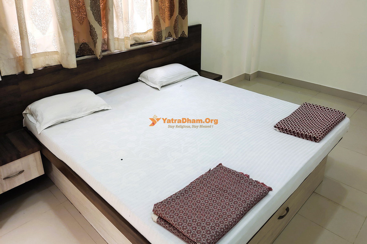 Makpat Jain Gurjar Samaj Bhawan Kutch Bhuj 2 Bed Room