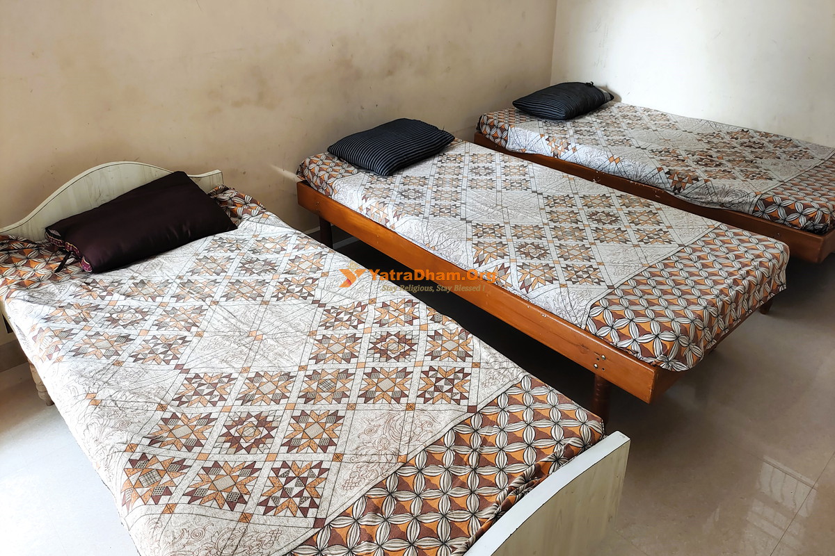 Jakh Mandir Tirth Dham Madhapar (Kutch Bhuj) 3 Bed Room