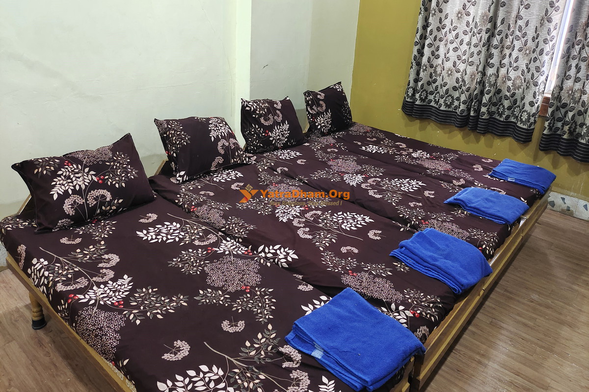 Madhapar (Kutch Bhuj) Shri Lohana Samaj Wadi 4 Bed Room