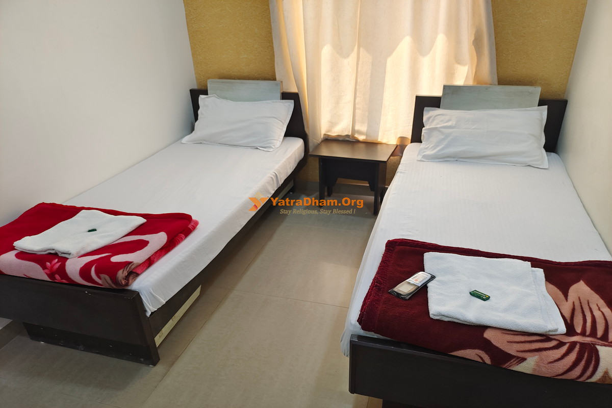 Shree Swaminarayan Vishranti Bhavan Kutch Bhuj 2 Bed Room