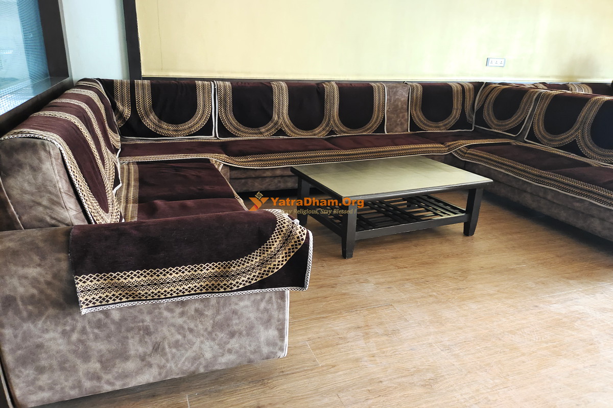 Shree Swaminarayan Vishranti Bhavan Kutch Bhuj 3 Bed Room