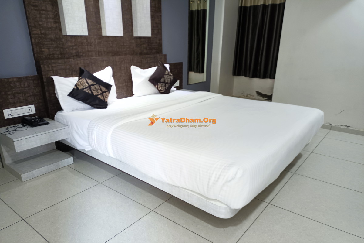 Hotel Parth Inn Dwarka 2 Bed Room