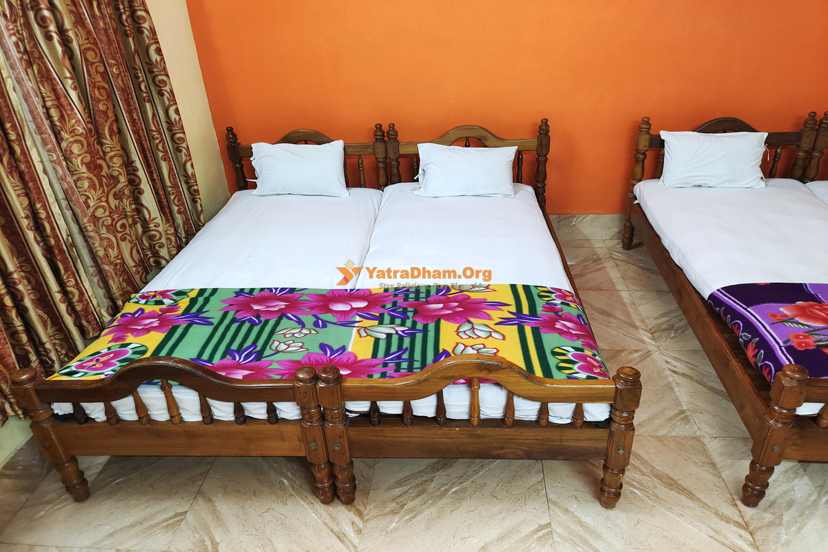 Jagadeesh Nivas Lodge Gokarna Room