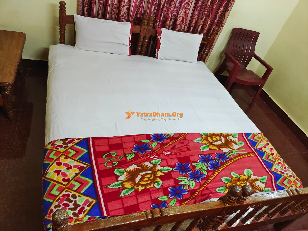 Jagadeesh Nivas Lodge Gokarna Room