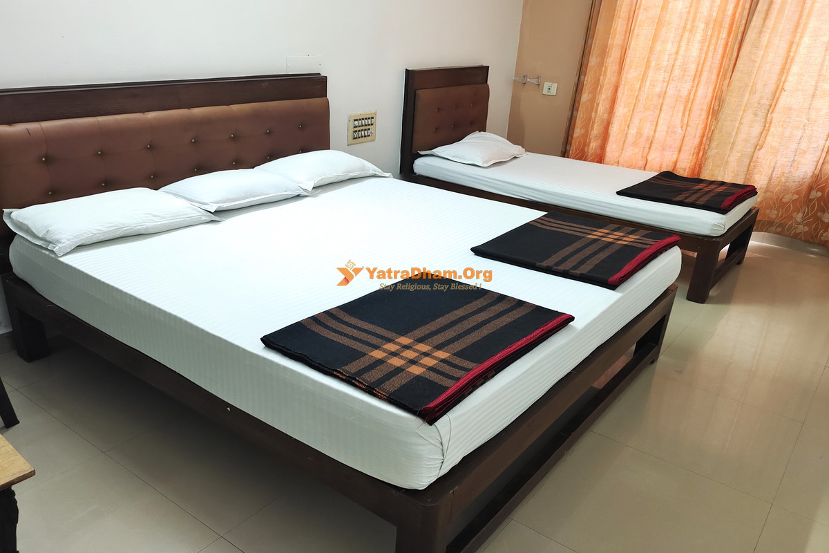 Subramanya Hotel Mahamaya Residency 3 Bed Room View