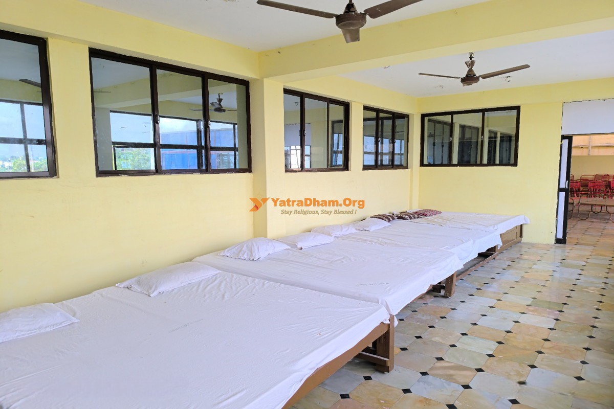 Ammayi Hotel Tiruvannamalai Room