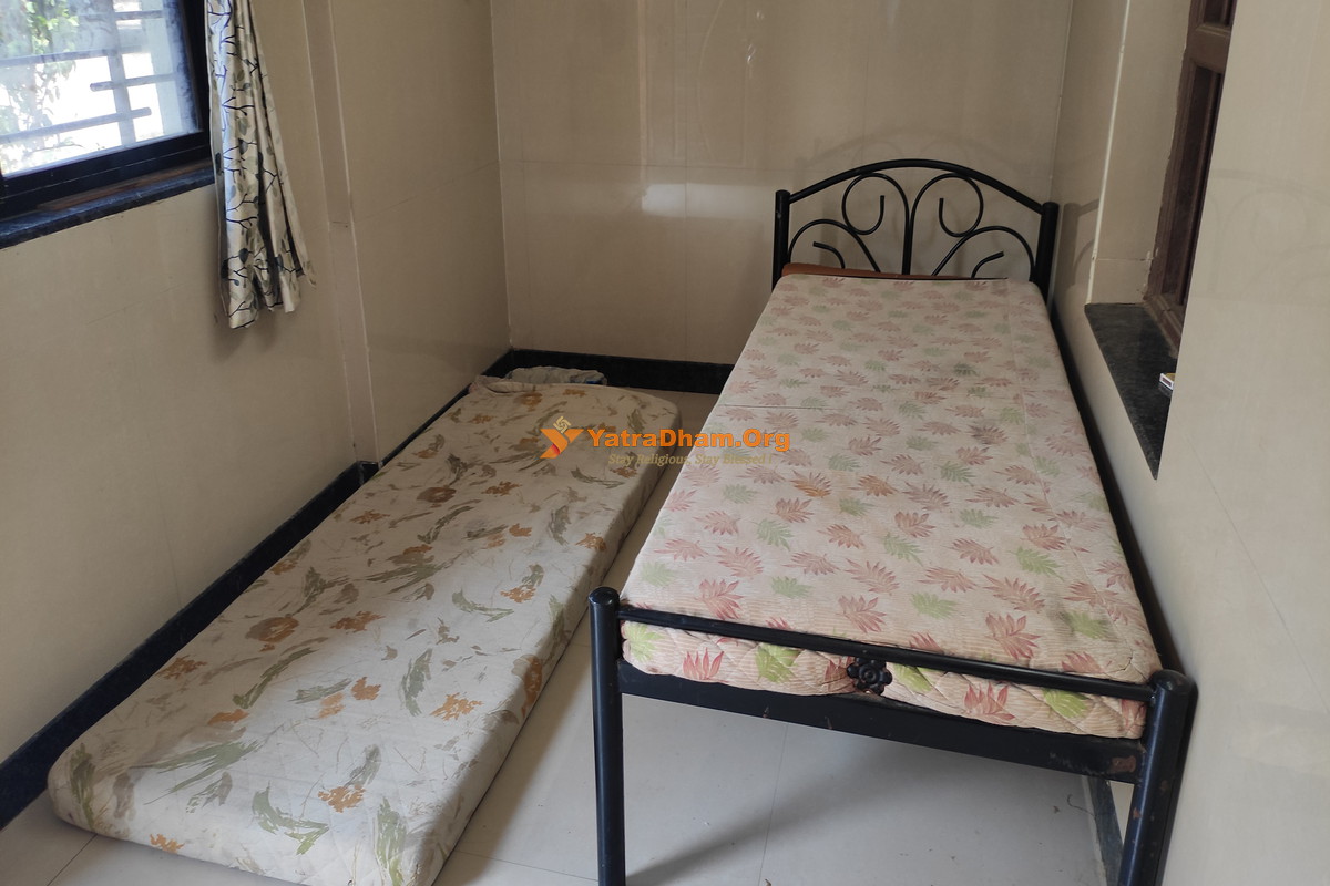 Shri Sant Tanpure Maharaj Charodham Mandap Trust Pandharpur 3 Bed Room