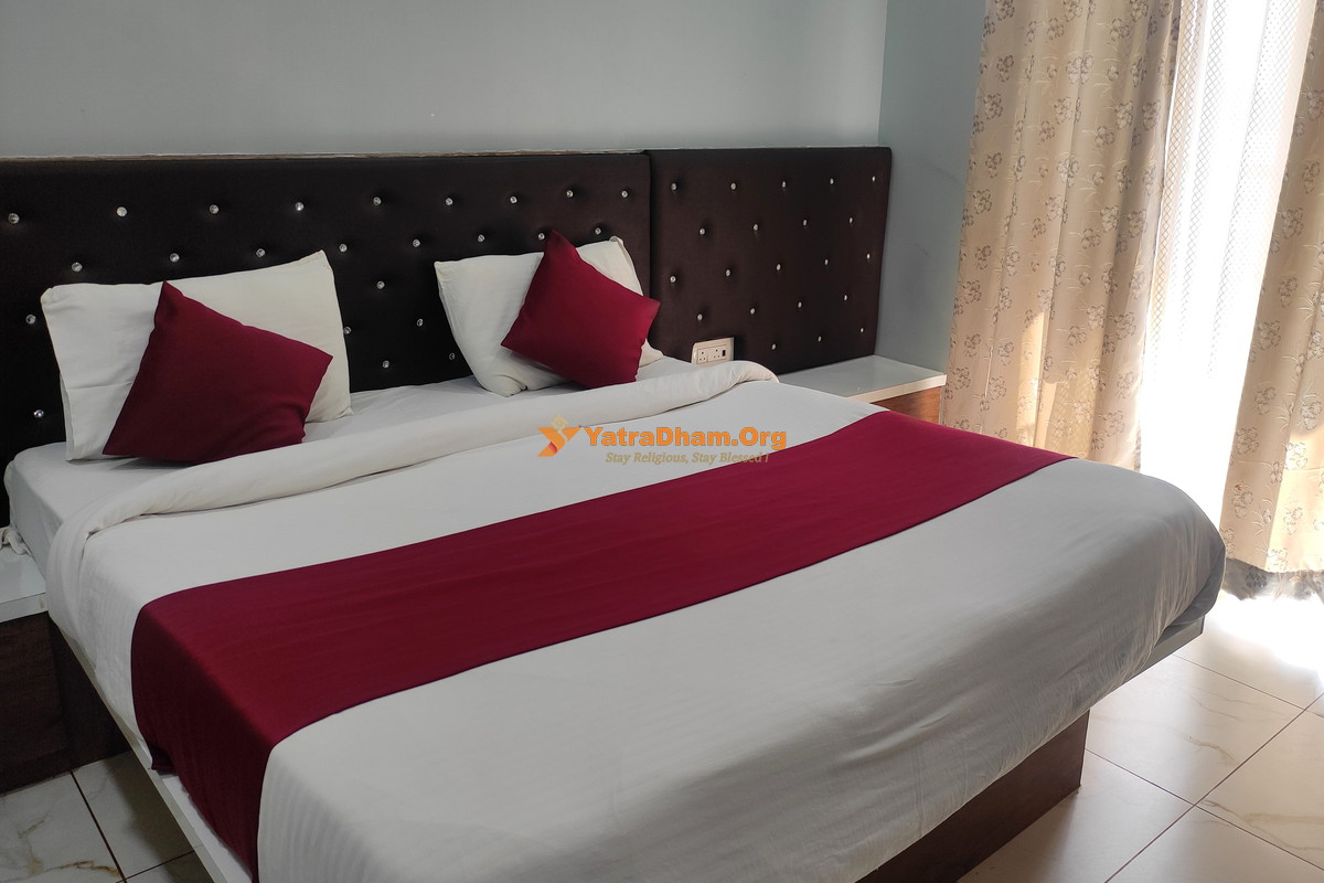 Twarita Executive Lodge Tuljapur 2 Bed Room