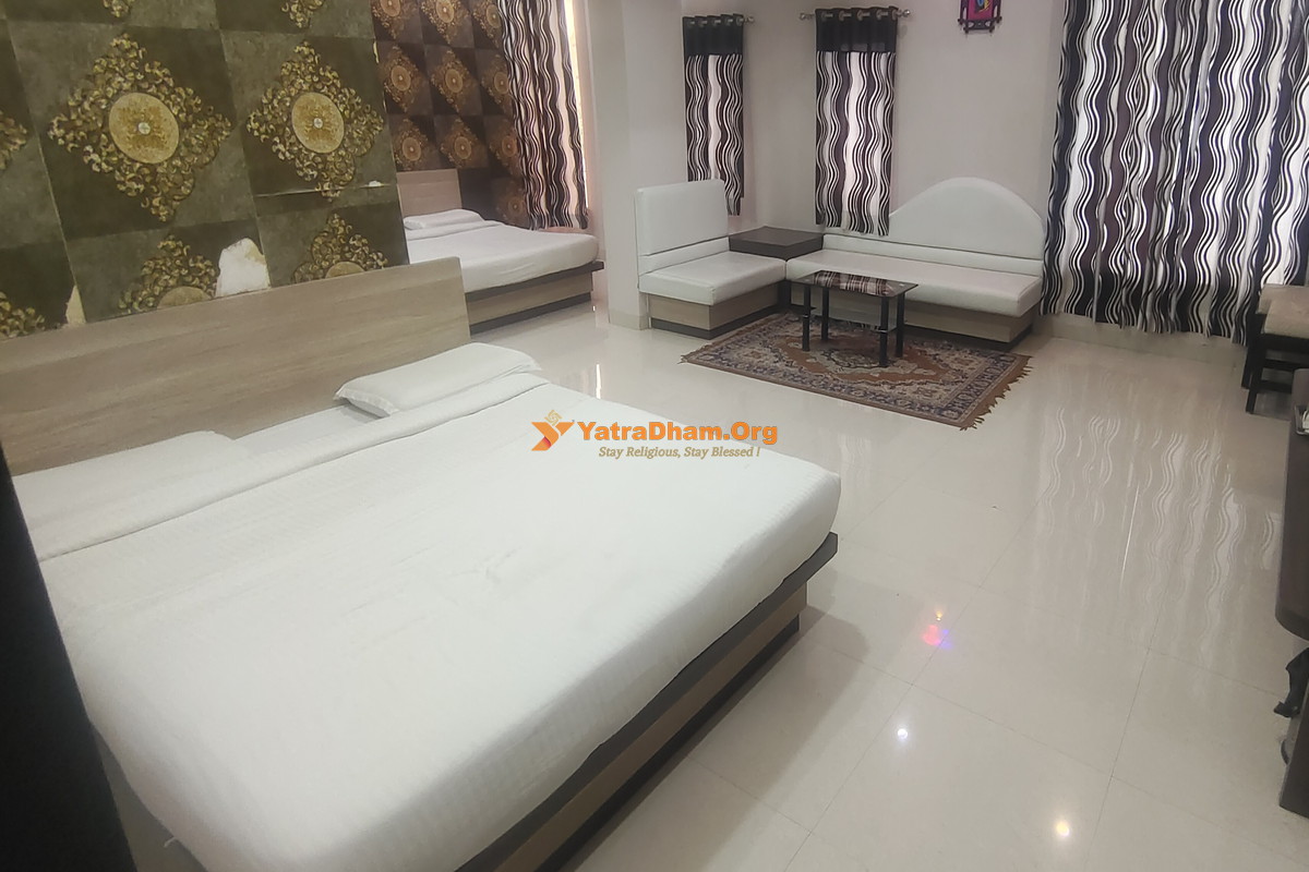 Hotel Maharaja Inn Nathdwara 4 Bed Room