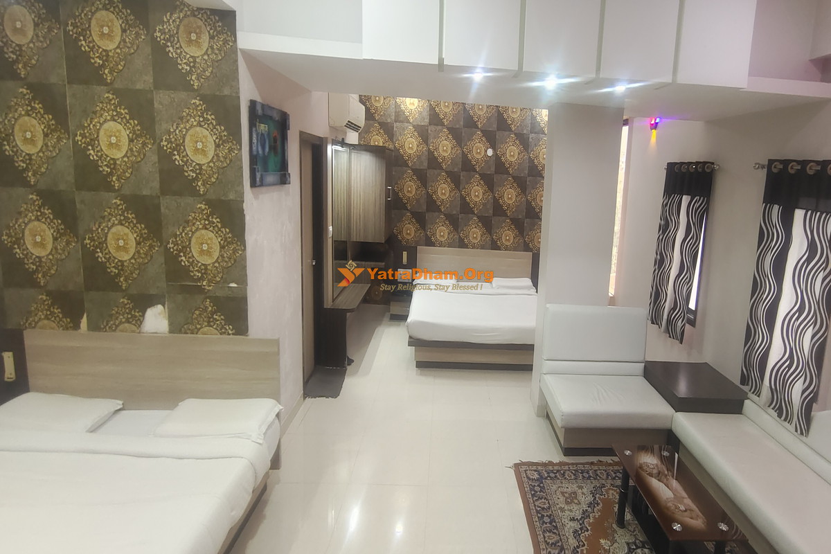 Hotel Maharaja Inn Nathdwara 4 Bed Room