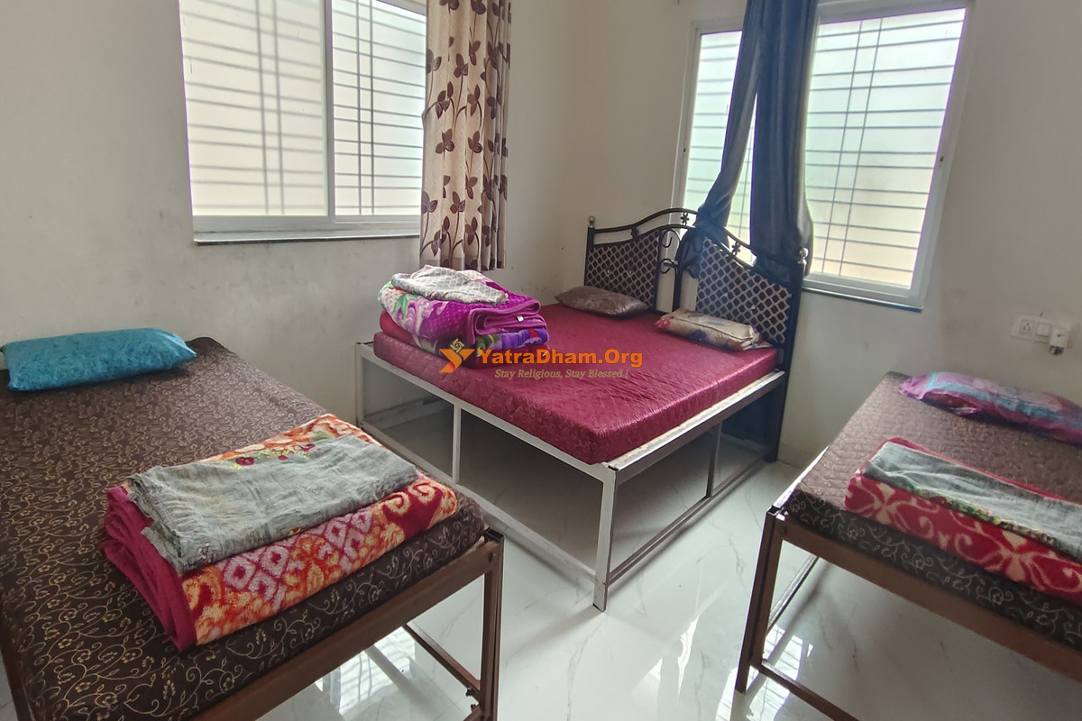 Kalyan Bhavan Trimbakeshwar 4 Bed Room View