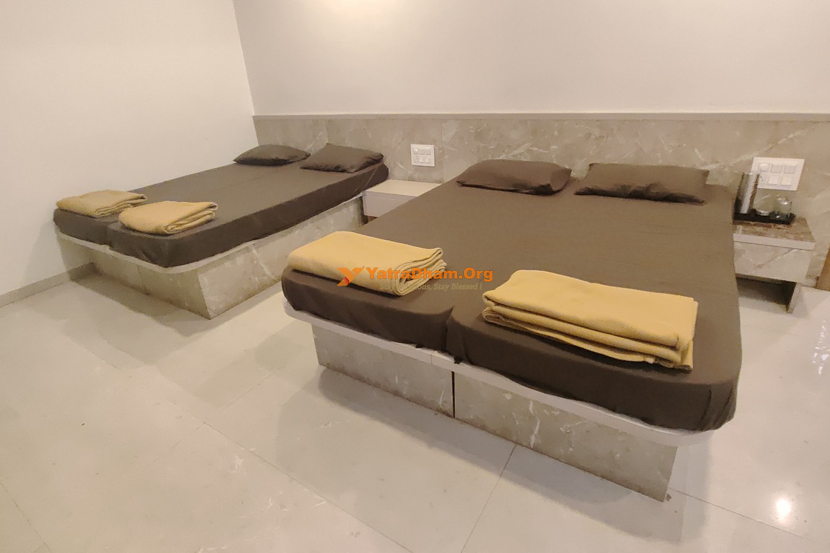 Jalaram Bhavan Nashik 4 Bed Room
