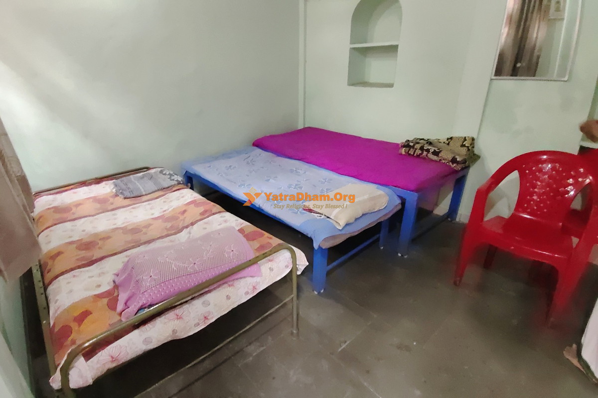 Shri Shringeri Shankaracharya Mutt Nashik 3 Bed Room