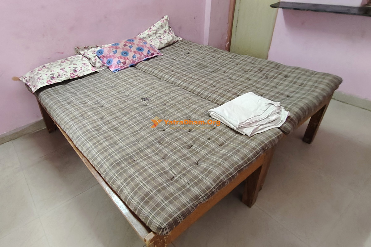 Bharat Sevashram Sangh Nashik 2 Bed Non AC Room