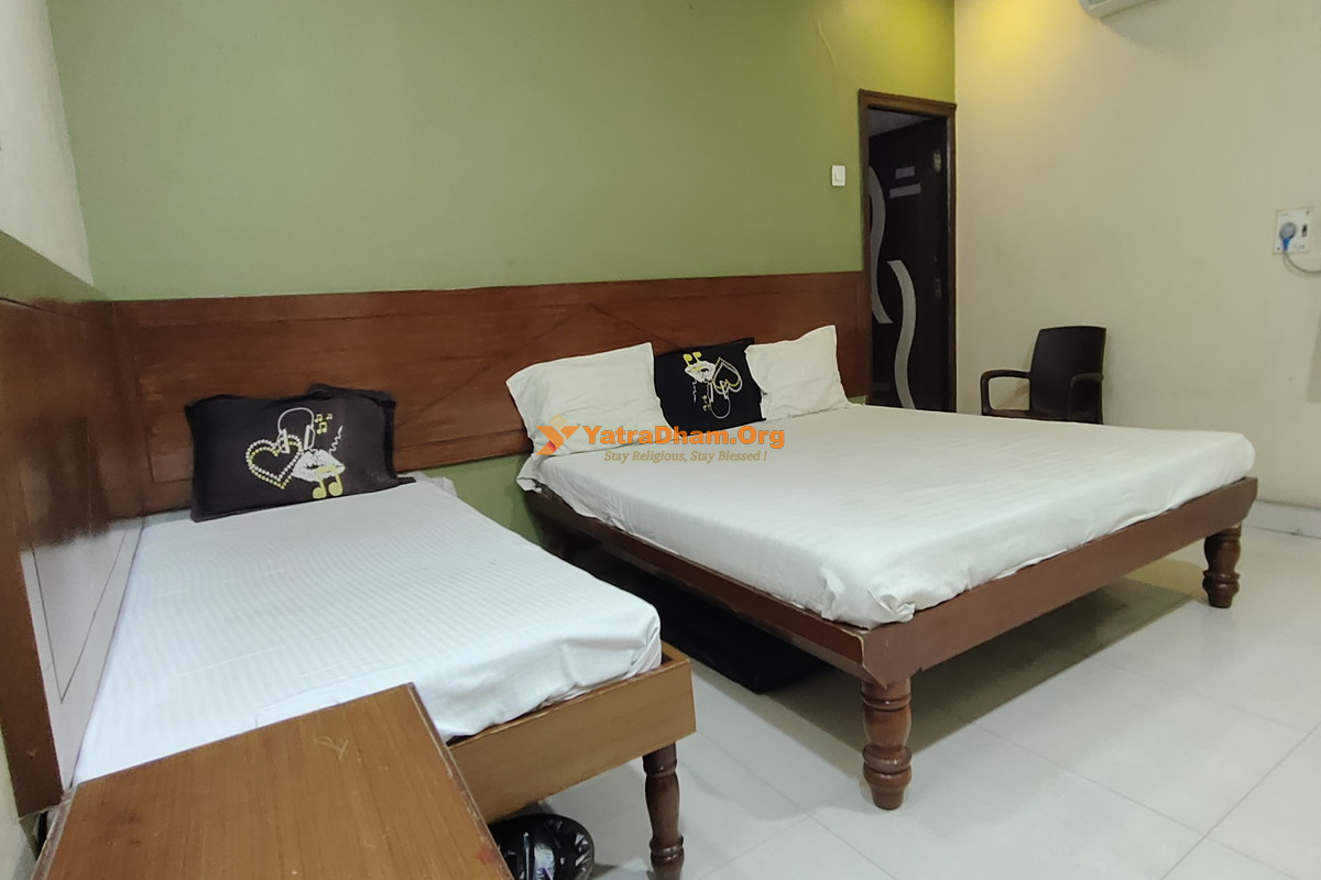 Tirupati Sri Uttradhi Sri Vaishnav Math 3 Bed Room