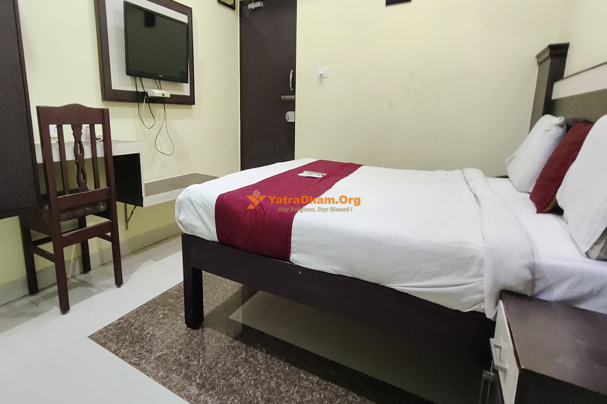 Hotel Nest Tirupati 2 Bed Room
