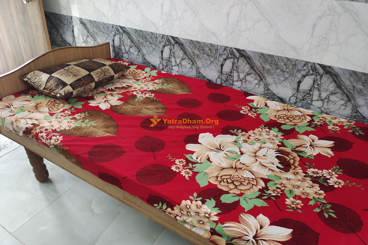 Shri Aboti Brahmin Vadi Dwarka 3 Bed Room