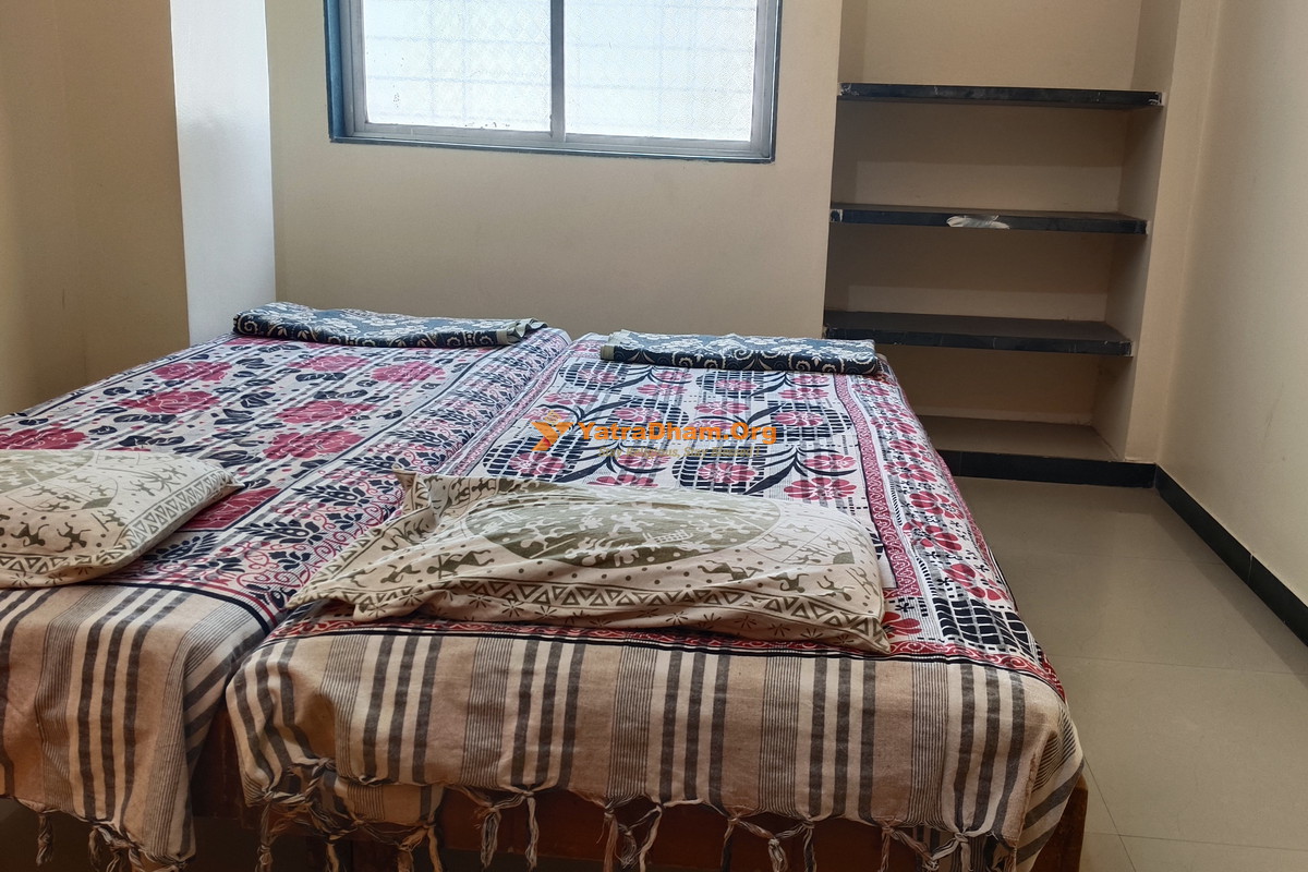 Shree Shakti Prasad Lodge Pandharpur 2 Bed Room View