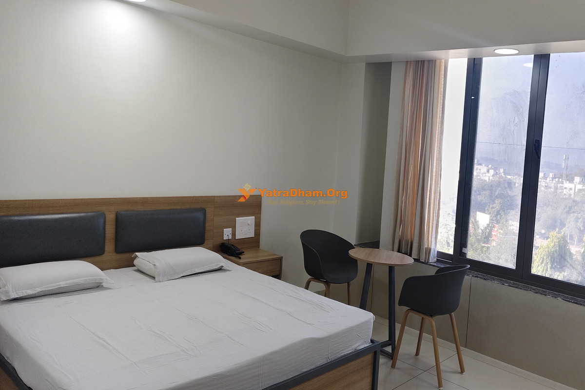 Ambaji Shri Umiya Mataji Pathikashram 2 Bed AC Room [Jay Somnath Umiya Dham] Room