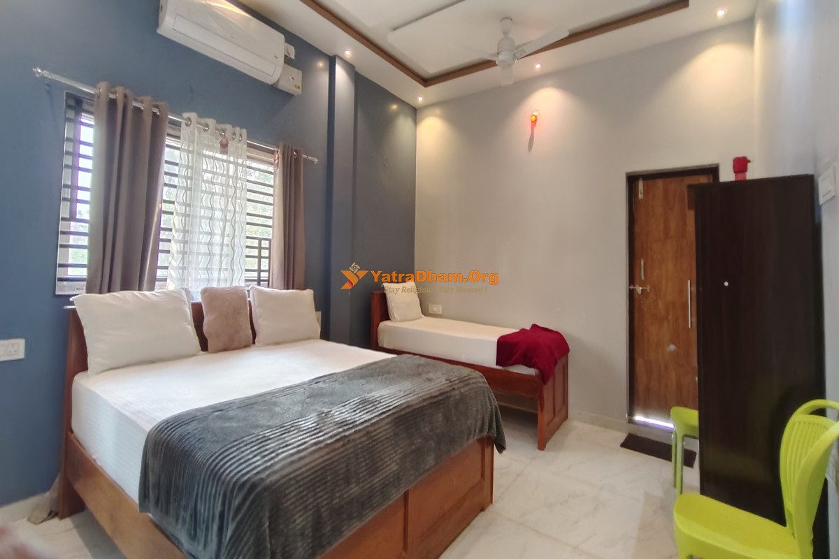 Hampi Palace New Hampi 3 Bed Room