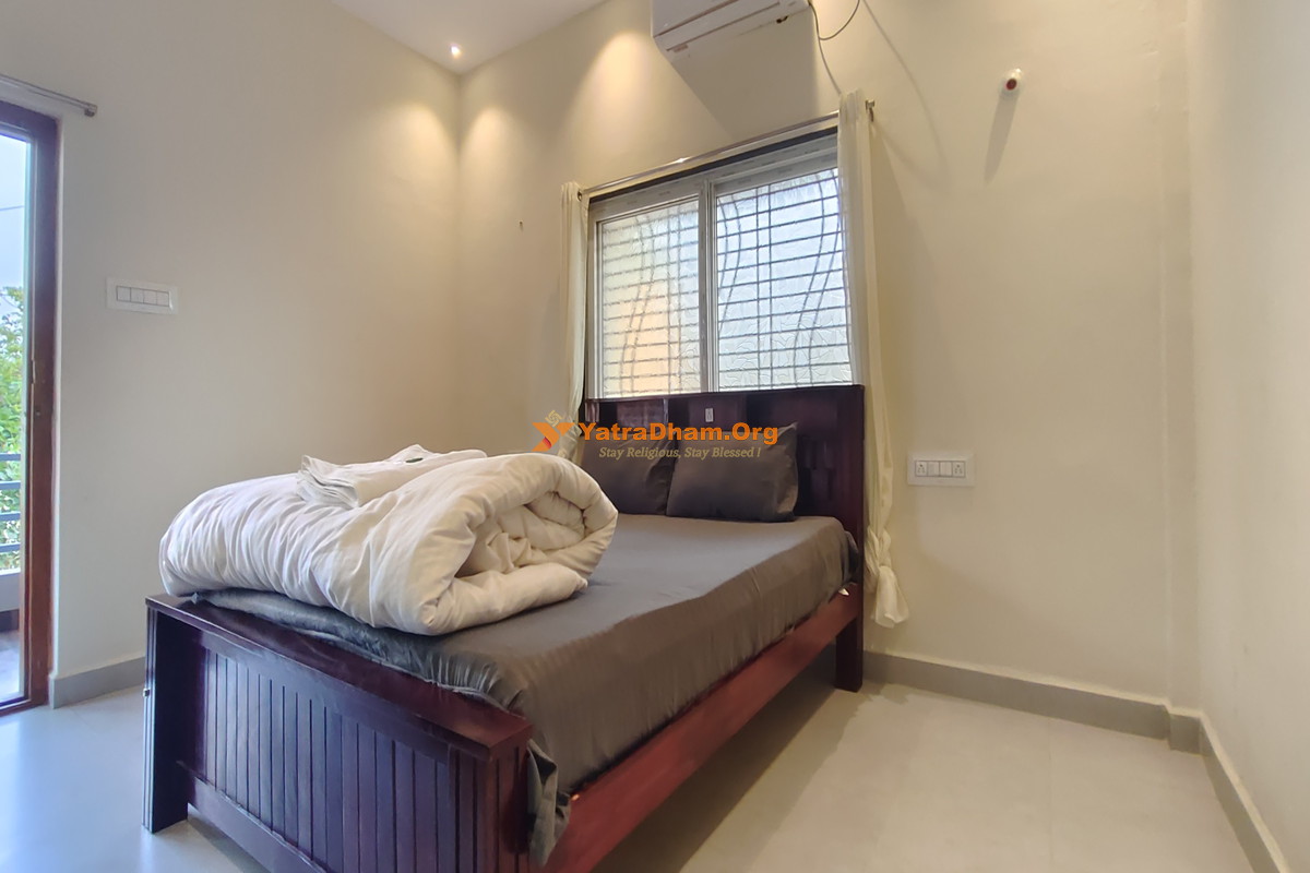 Nargila Palace Hampi (Commercial Street) 2 Bed Room