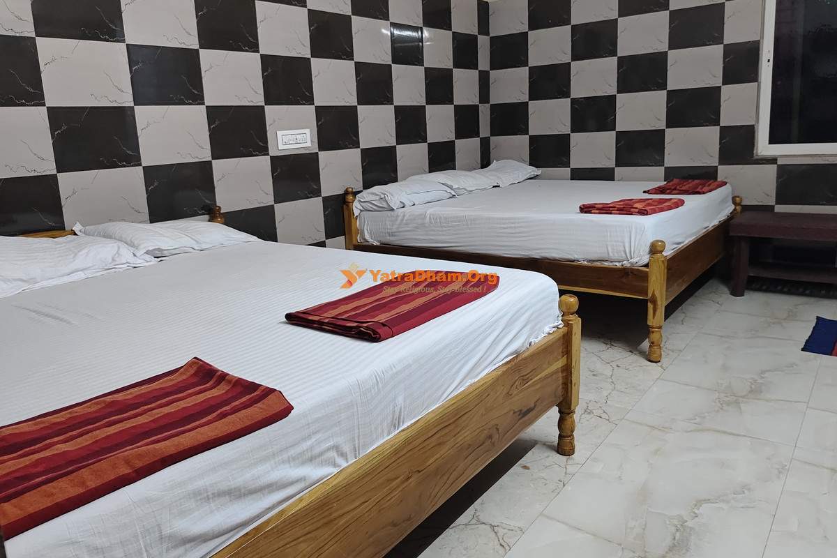 Lakshmi Divya Guest House Ahobilam 6 Bed Room View