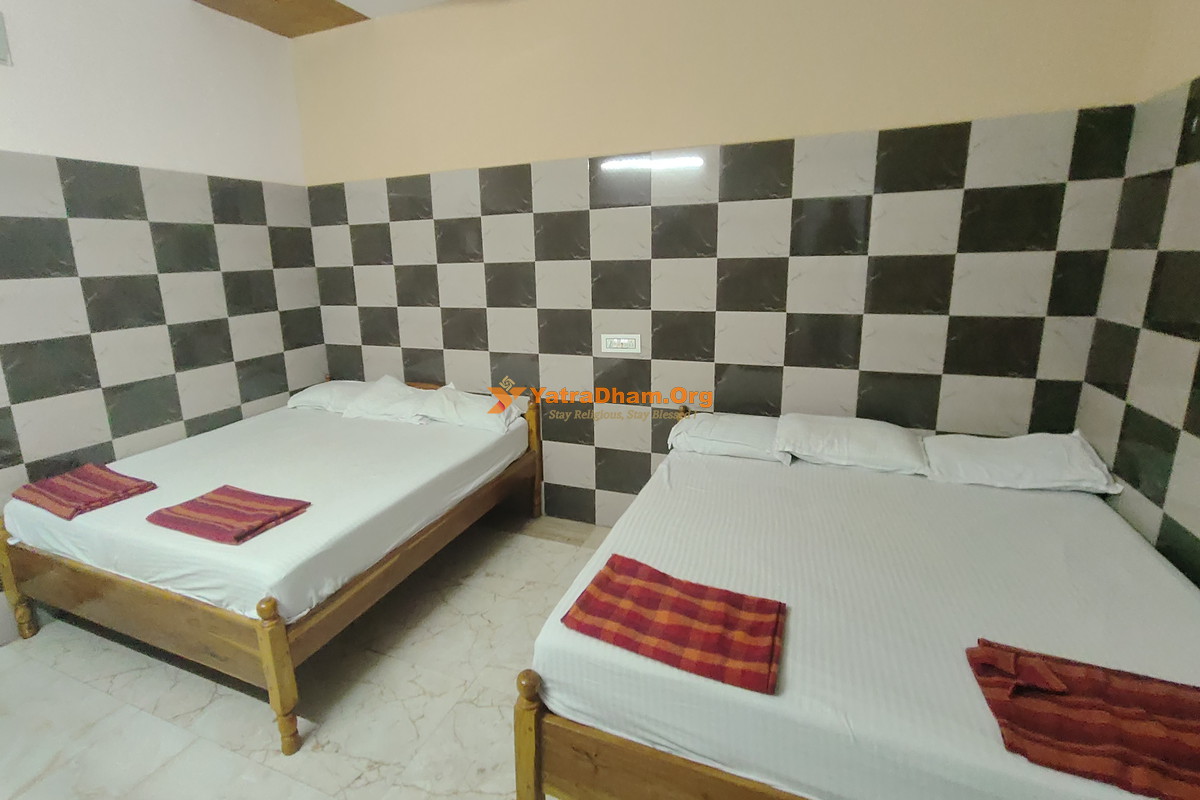 Lakshmi Divya Guest House Ahobilam 6 Bed Room View