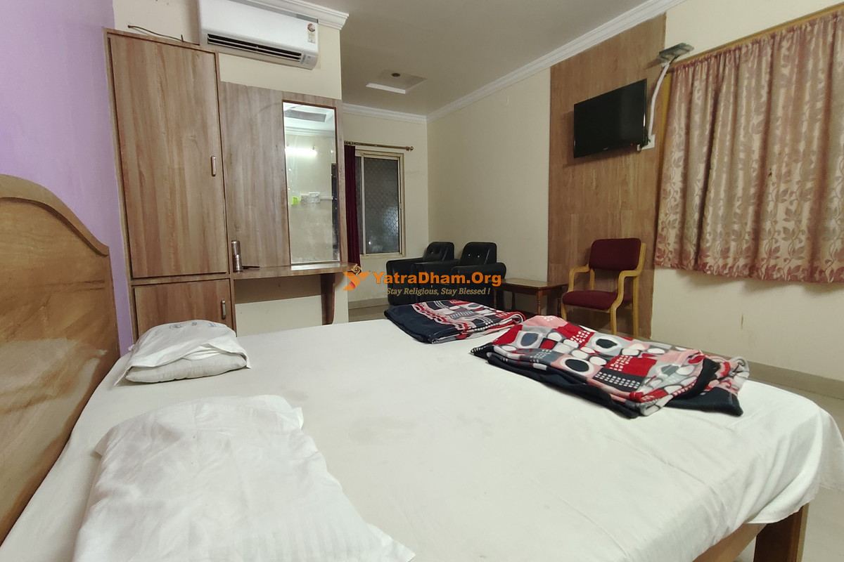 Arya Vyasya satram Mahanandi 2 Bed Room